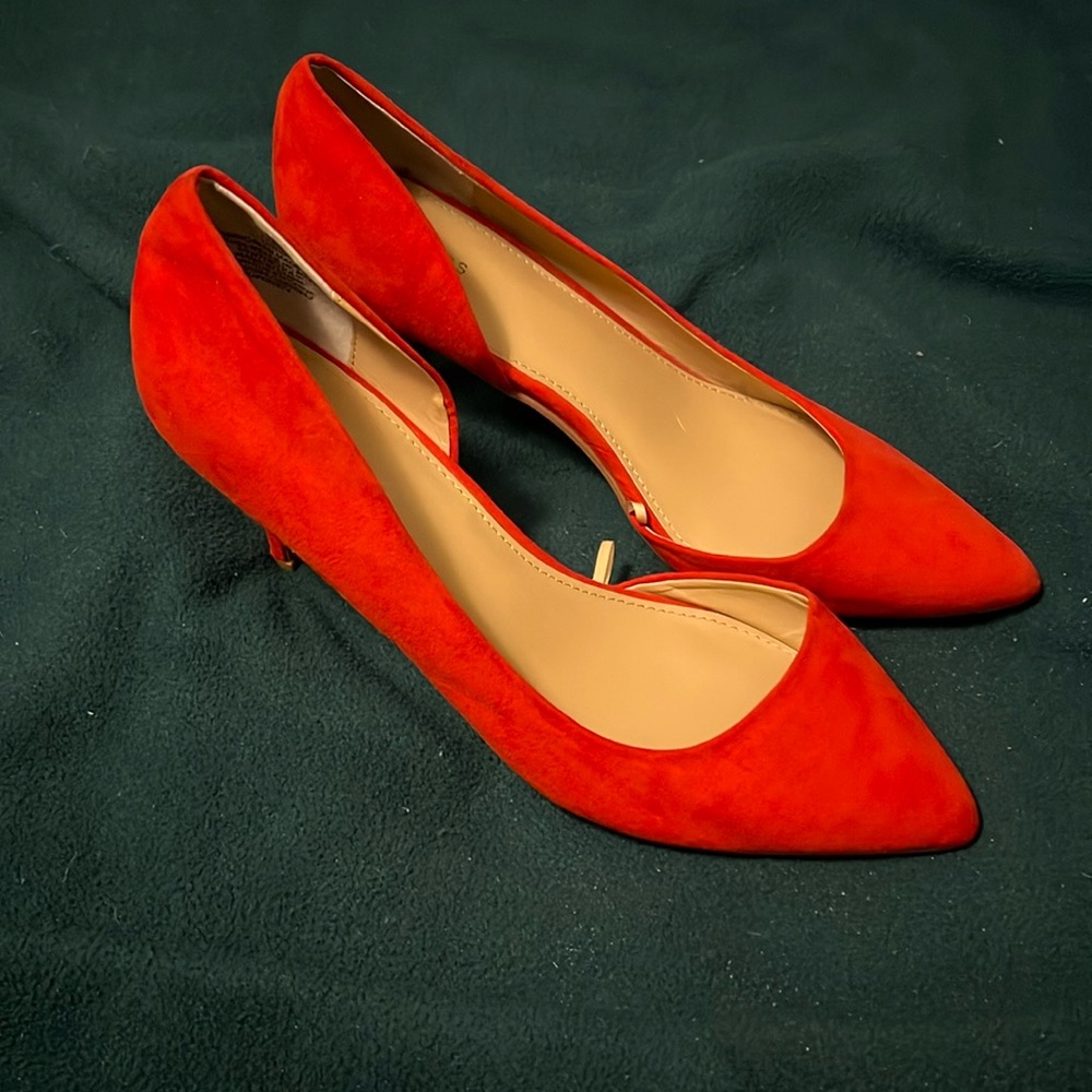 red heels